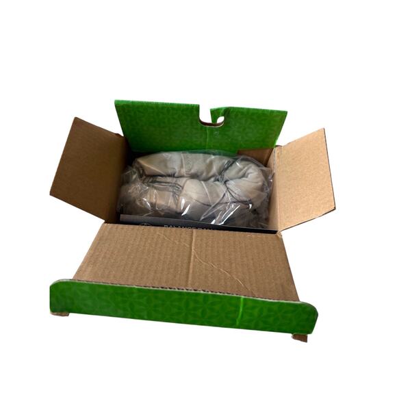 Gaiam Balance Ball Chair Green with Circles Cover 52cm Ball New - Picture 5 of 7